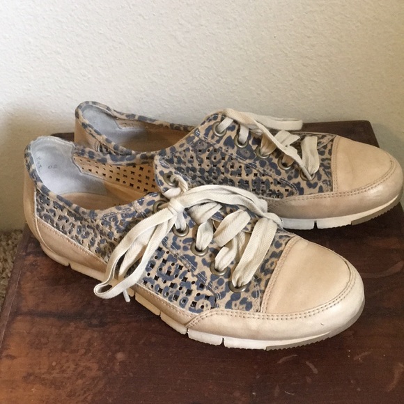 paul green tennis shoes